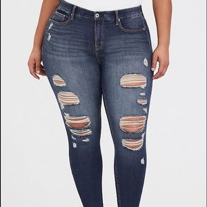 PREMIUM Sky high  SKINNY JEAN DISTRESSED Size 16